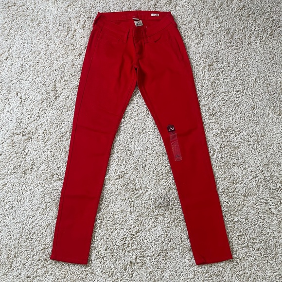Arizona Jean Company Super Skinny Red Denim - Size 1 - Picture 2 of 5